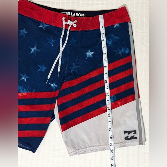 Billabong Board Shorts Swim Trunks American Flag Patriotic Stars Stripes Size 32 - Picture 9 of 14
